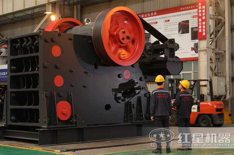 PE1215鄂式破碎機