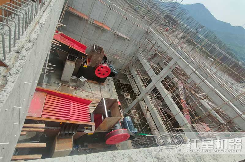 浙江時(shí)產(chǎn)1000噸砂石生產(chǎn)現(xiàn)場(chǎng) 浙江時(shí)產(chǎn)1000噸砂石生產(chǎn)現(xiàn)場(chǎng)