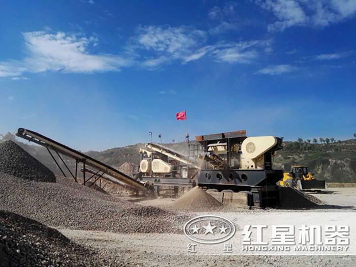 河北邯鄲青石破碎生產線現場