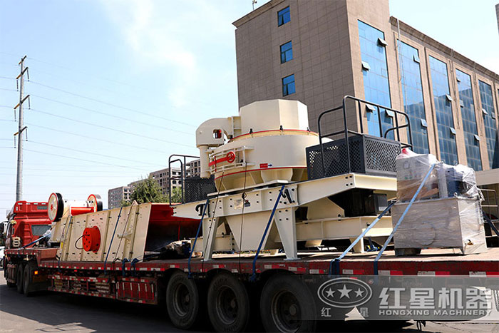 新型環保型打沙機發往客戶現場