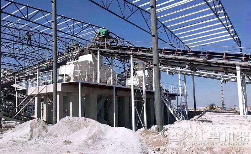 紅星1010反擊式破碎機安裝現場