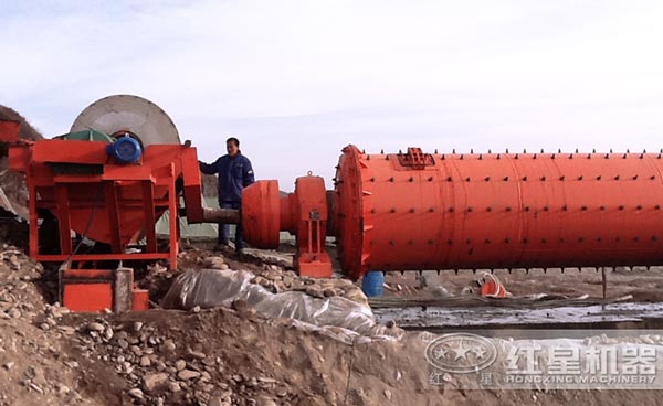 沙鐵礦磁選機(jī)安裝現(xiàn)場(chǎng)