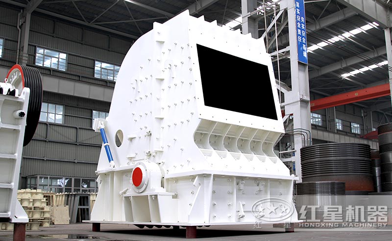 HD德版反擊破碎機車間圖