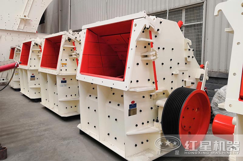 小型反擊式破碎機(jī)市場(chǎng)需求大 小型反擊式破碎機(jī)市場(chǎng)需求大