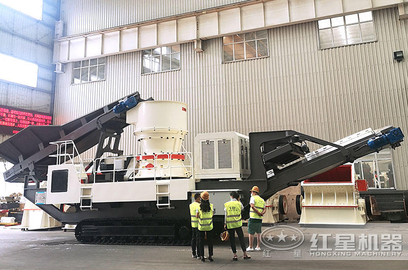 移動(dòng)破碎篩分一體機(jī)現(xiàn)貨