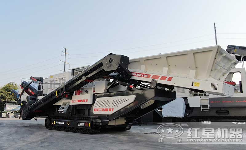 移動砂石破碎機實拍