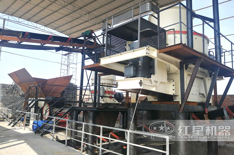 花崗巖碎石制沙現(xiàn)場實拍