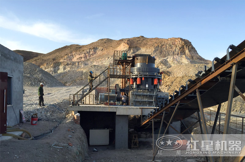 1200圓錐破碎機(jī)現(xiàn)場(chǎng)實(shí)拍