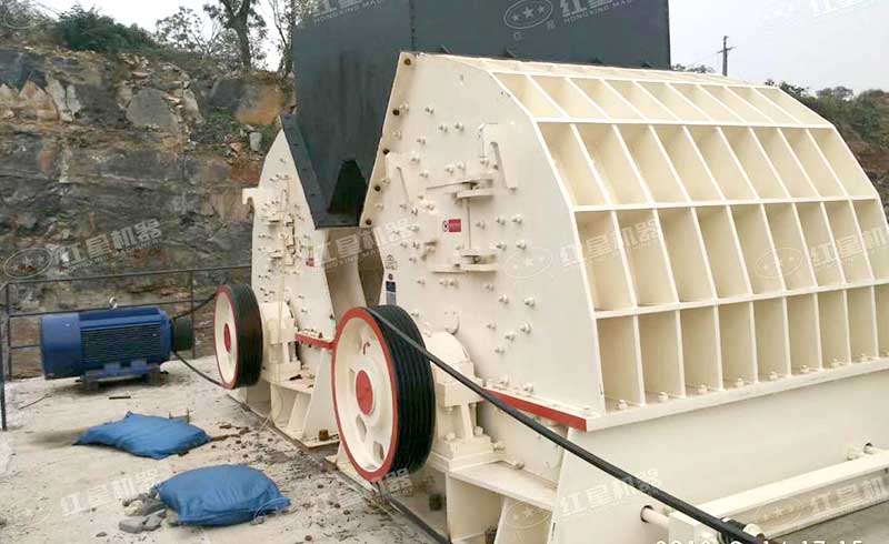 PCX錘式整形機(jī)