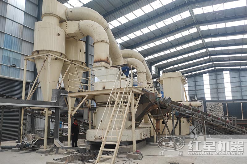 微粉磨現(xiàn)場(chǎng)實(shí)拍 微粉磨現(xiàn)場(chǎng)實(shí)拍