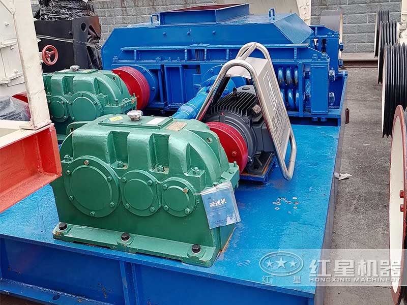 四輥破碎機(jī)