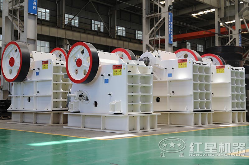 粗顎式破碎機車間
