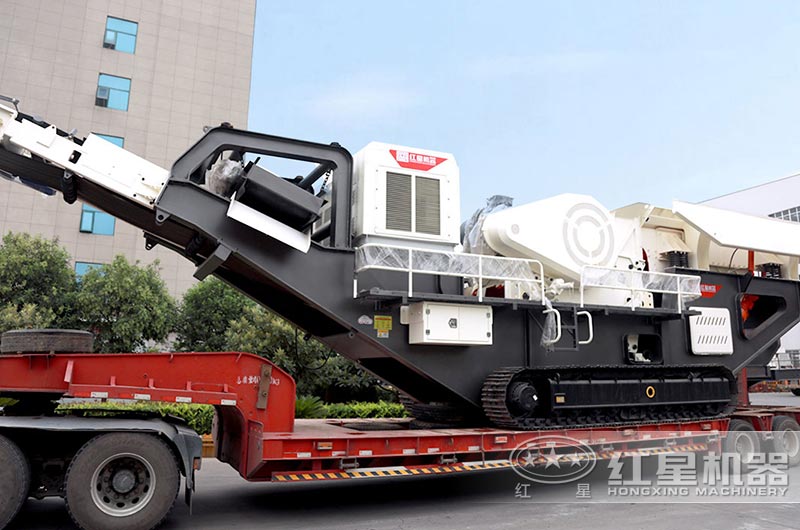 履帶式移動破碎機發(fā)貨