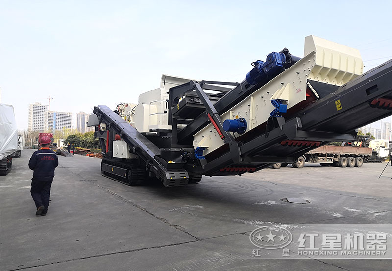 移動風(fēng)化石破碎制砂機(jī) 移動風(fēng)化石破碎制砂機(jī)