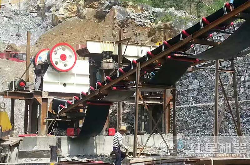 第二套破碎機(jī)生產(chǎn)現(xiàn)場(chǎng)