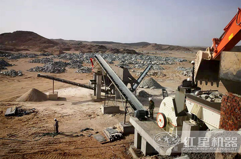 重錘式制砂機現場