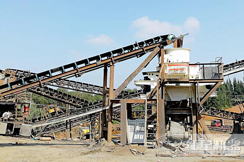 河卵石制砂機(jī)現(xiàn)場