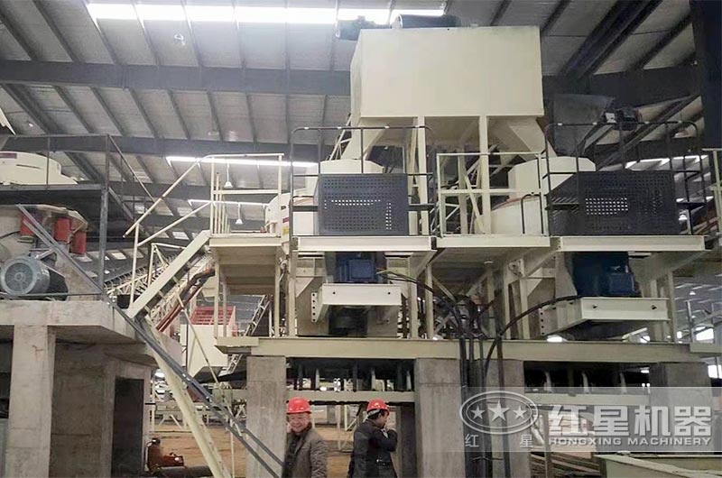 湖北十堰日產(chǎn)6000方玄武巖整形制砂生產(chǎn)線 湖北十堰日產(chǎn)6000方玄武巖整形制砂生產(chǎn)線