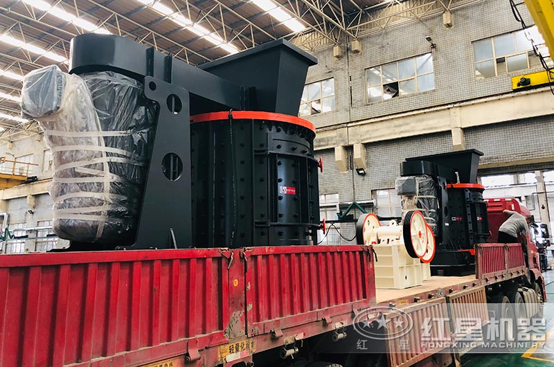 復合式破碎機發貨現場 復合式破碎機發貨現場