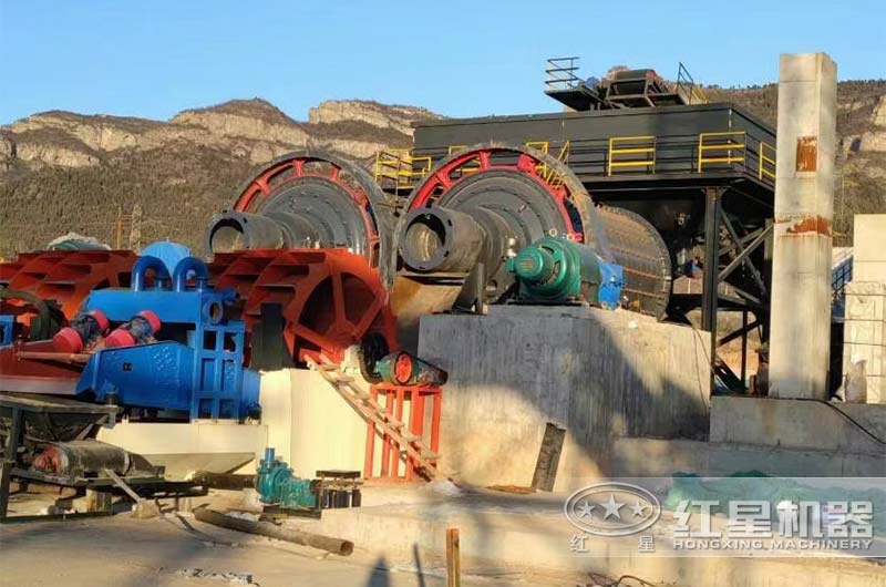 石英砂磨砂現場 石英砂磨砂現場