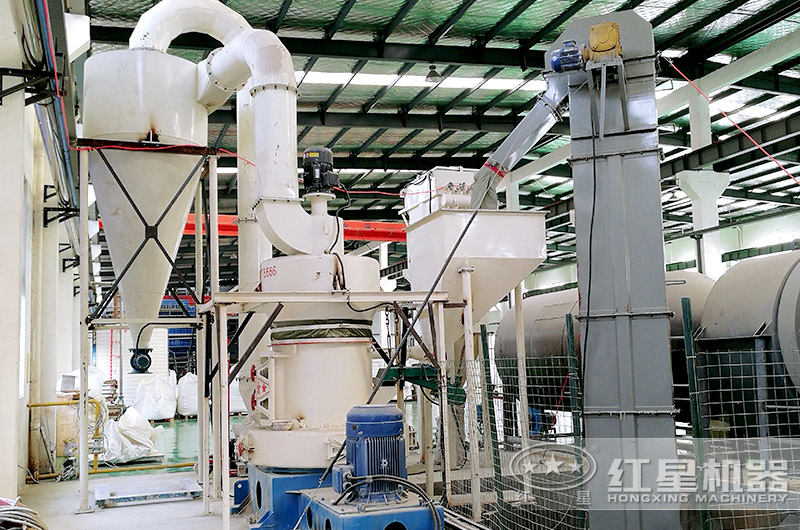 雷蒙磨粉機環保現場圖