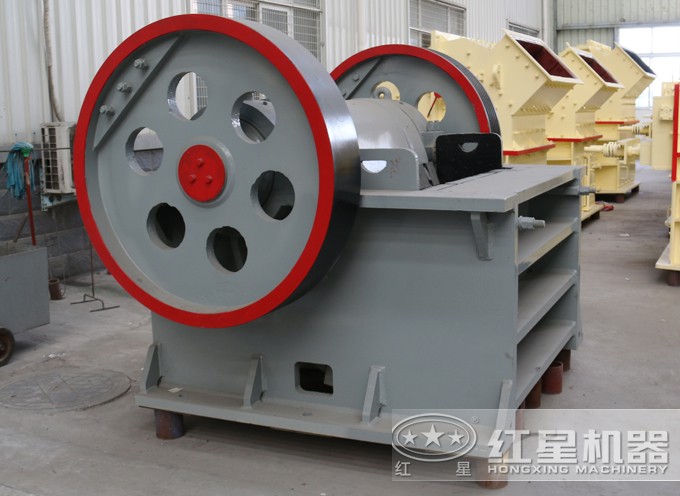 PE–150×250顎式破碎機