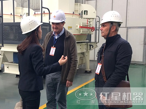 玄武巖制砂機用戶參觀廠區圖