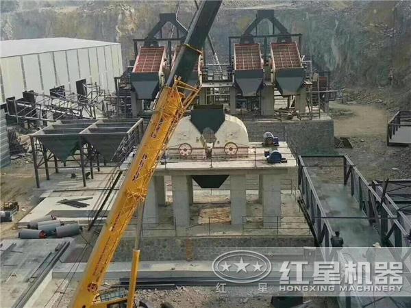 800t/h山石子碎石機(jī)現(xiàn)場(chǎng)作業(yè)圖