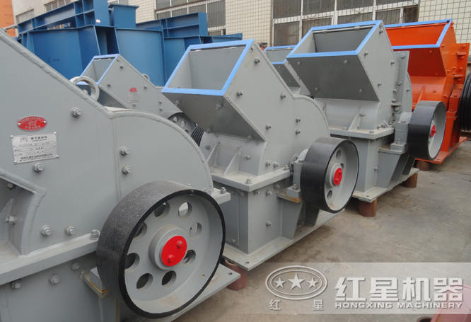 55KW錘頭破碎機生產廠家的車間圖 55KW錘頭破碎機生產廠家的車間圖