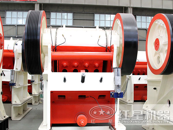 顎式破碎機(jī) 顎式破碎機(jī)