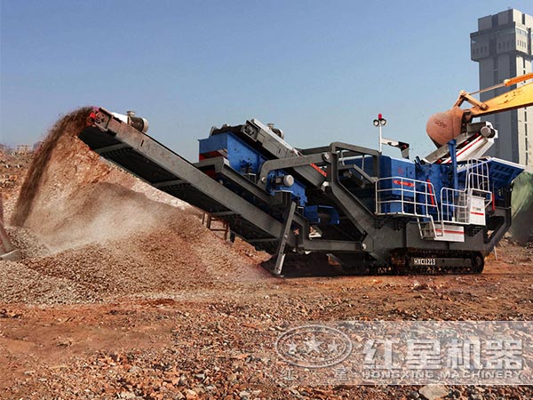 流動(dòng)反擊破石塊加工機(jī)