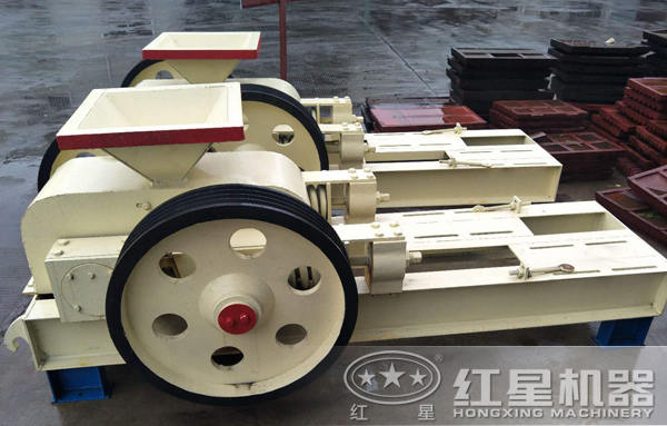 單電機對輥式粉碎機