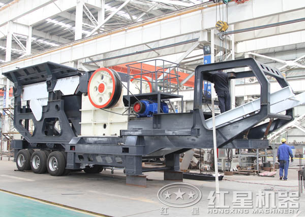 輪胎顎破移動(dòng)破碎站