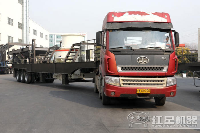 紅星流動鵝卵石打砂設備發貨圖