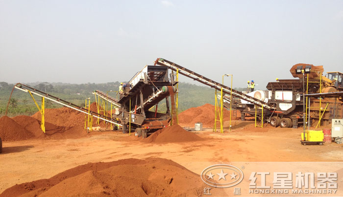 移動破碎站工作現場 移動破碎站工作現場