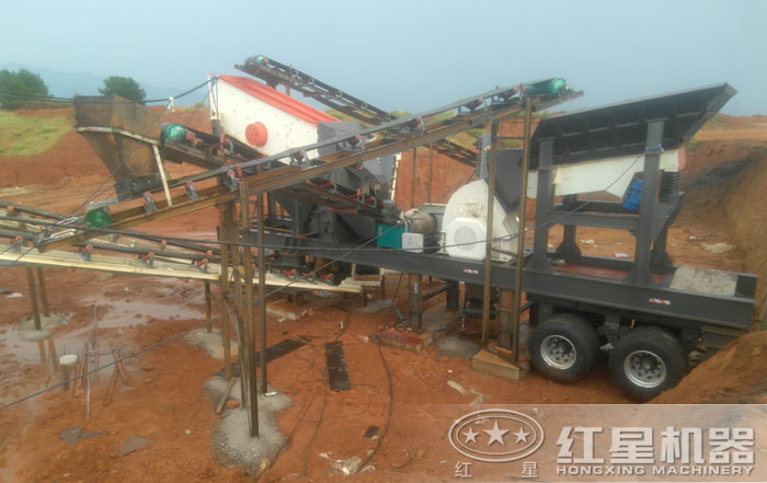 移動重錘破篩分站 移動重錘破篩分站