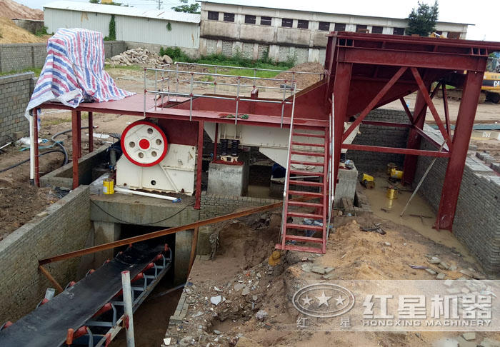 采用hd86顎式破碎機