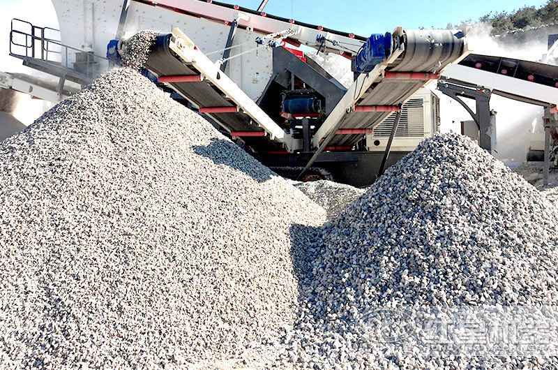 紅星配置的履帶移動碎石場出料