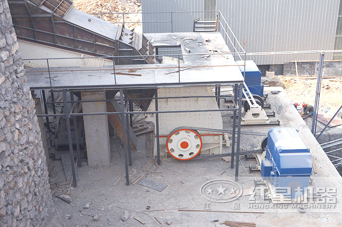 固定式砂石料設(shè)備作業(yè)現(xiàn)場