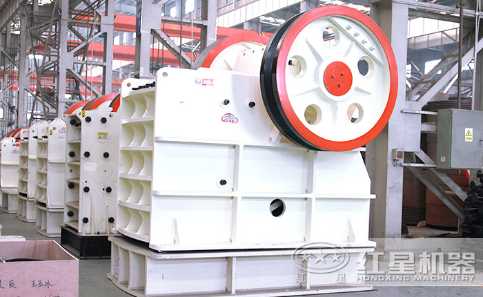 顎式破碎機(jī)