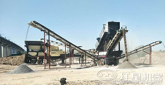 移動破碎站生產高鐵用的石子工作現場