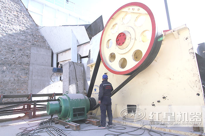 傳統顎式破碎機