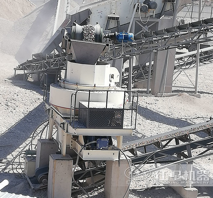 紅星沖擊式破碎機(jī)制沙作業(yè)現(xiàn)場(chǎng)