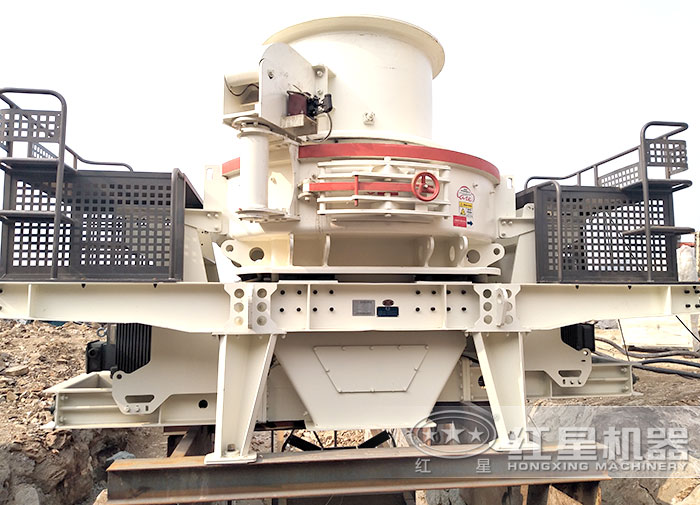 HVI新型整形制砂機(jī)生產(chǎn)現(xiàn)場(chǎng)