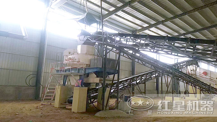 反擊式破碎機+制砂機安裝現場 反擊式破碎機+制砂機安裝現場