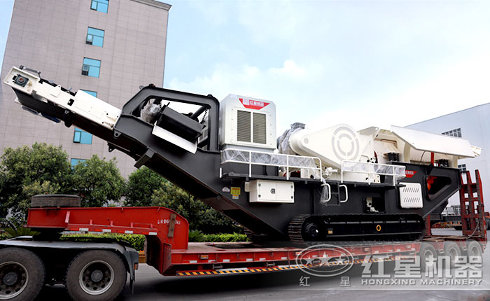 履帶式的建筑垃圾破碎站發貨