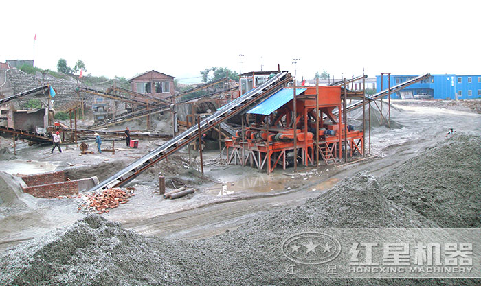 對(duì)輥制砂機(jī)