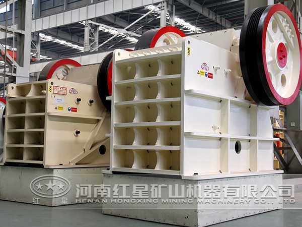 石頭粉碎機(jī)價(jià)格高嗎？