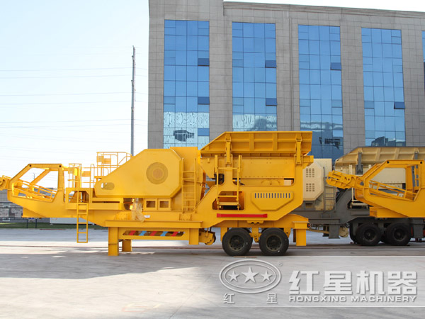 新一代鵝卵石車載破碎機(jī)